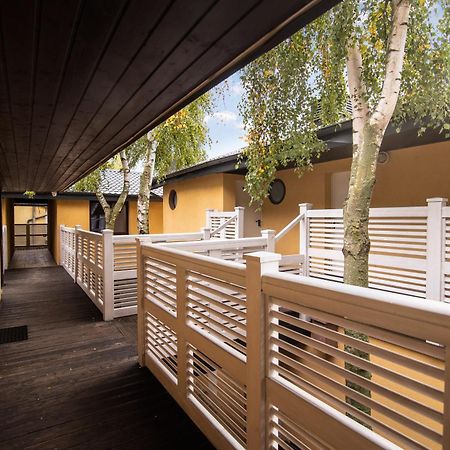 Male Morze Hotel Chałupy Eksteriør billede