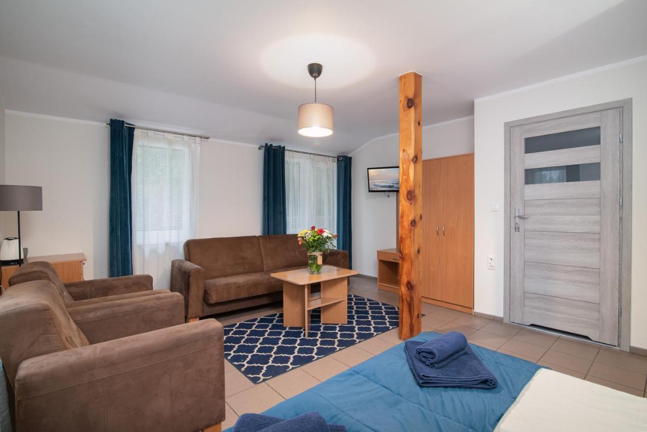 Male Morze Hotel Chałupy Eksteriør billede
