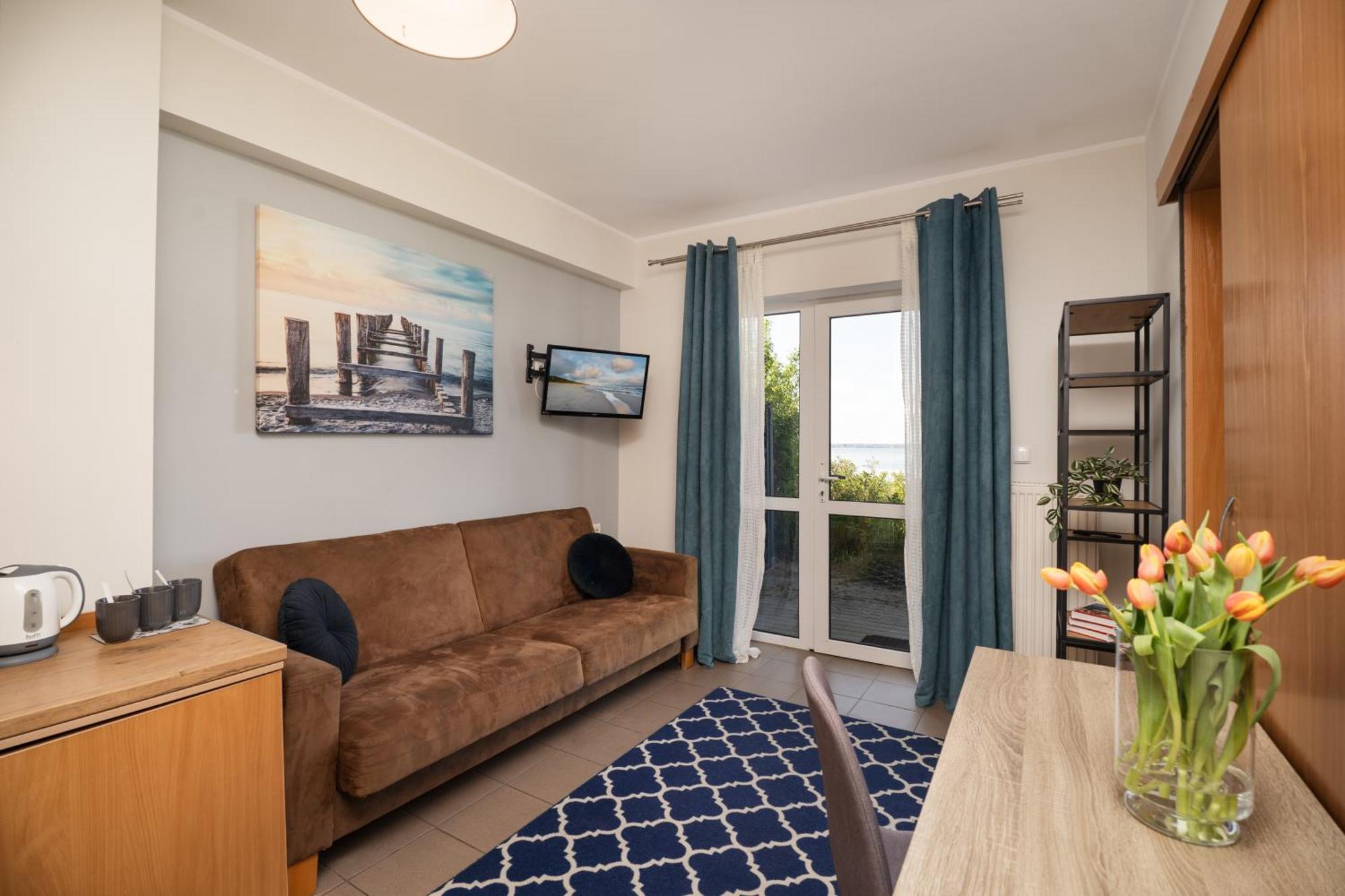 Male Morze Hotel Chałupy Eksteriør billede
