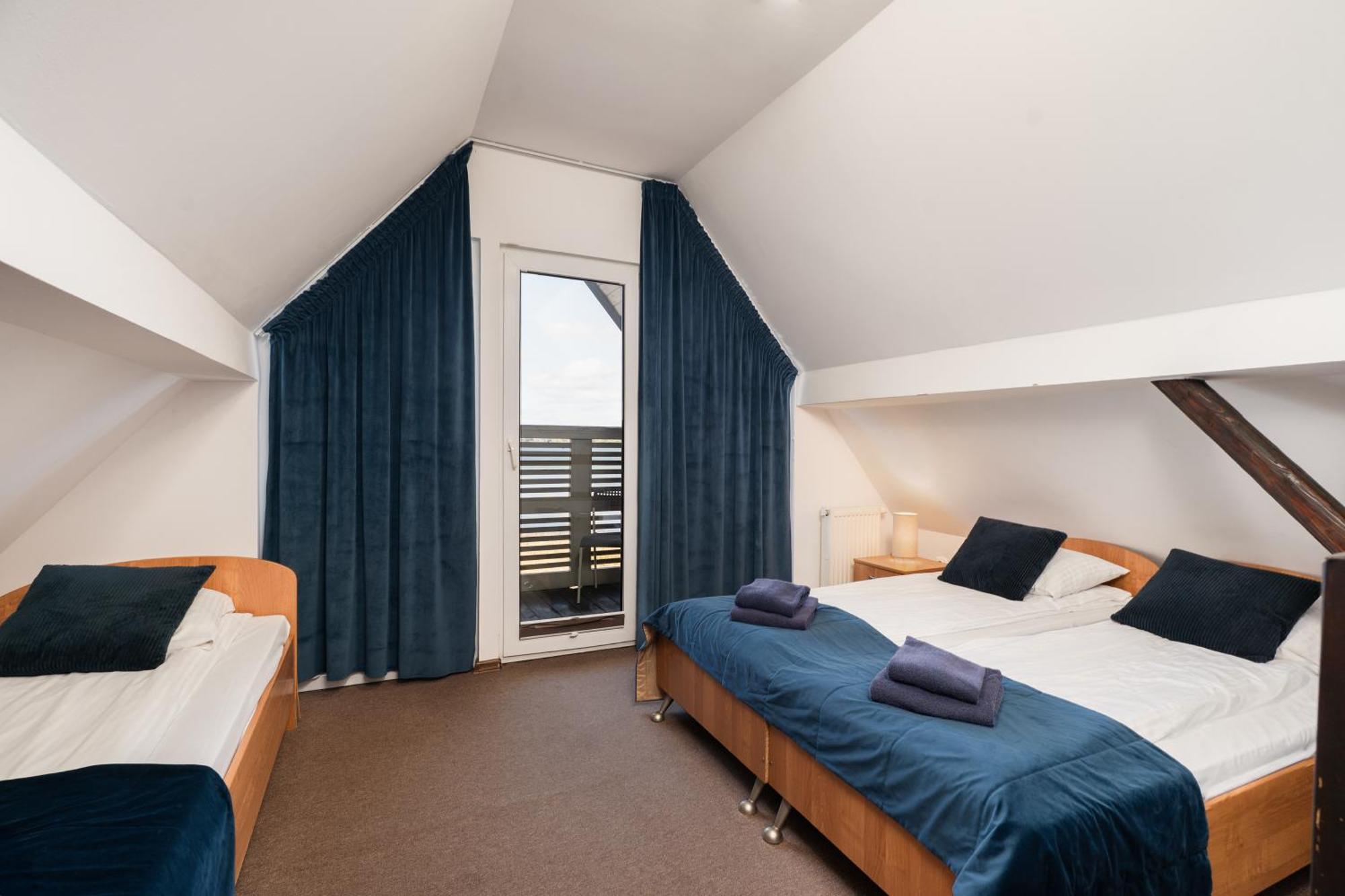Male Morze Hotel Chałupy Eksteriør billede