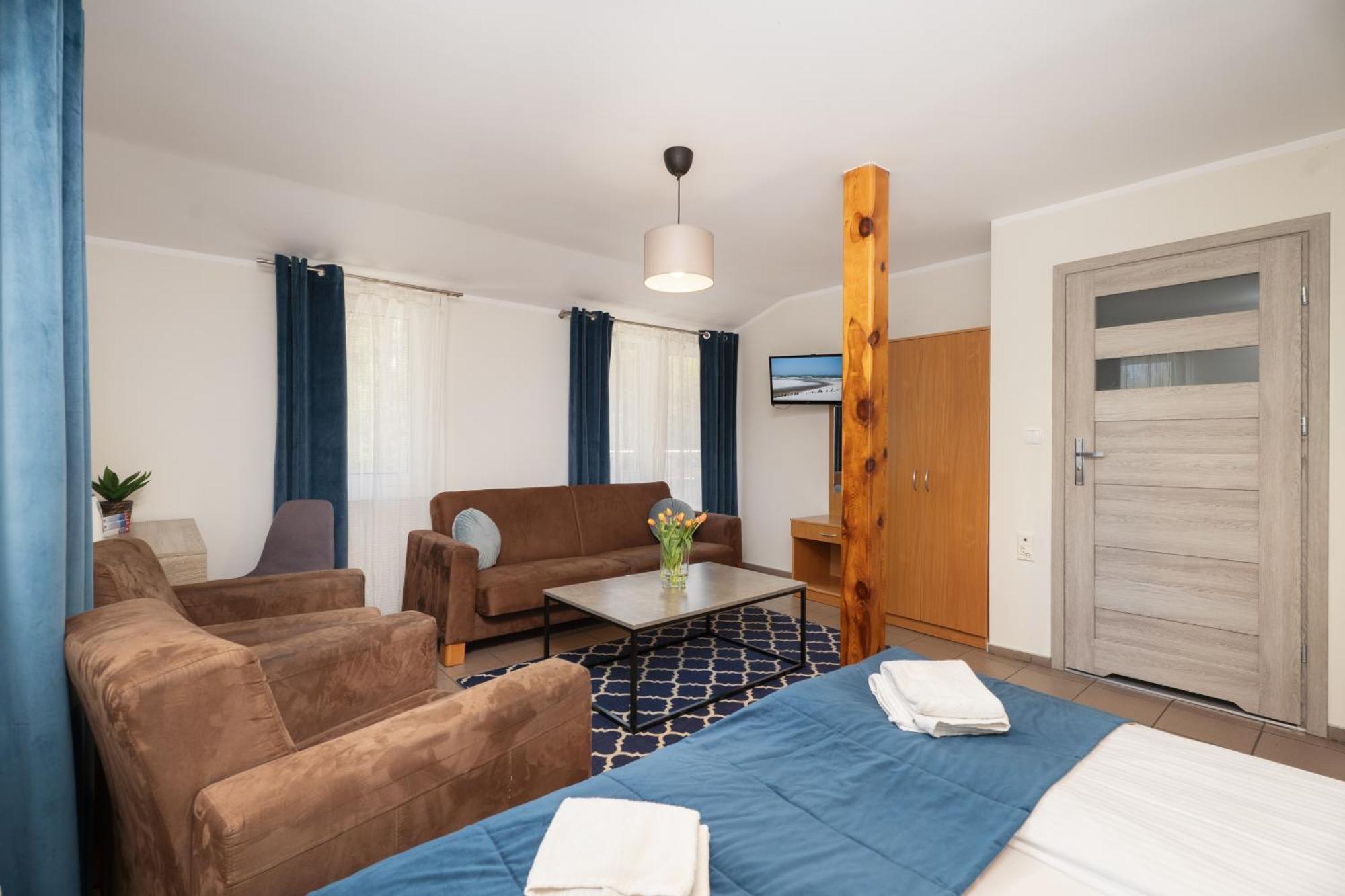 Male Morze Hotel Chałupy Eksteriør billede